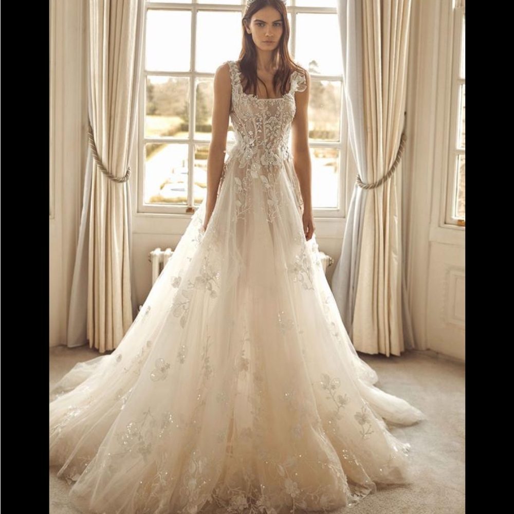 Galia Lahav Couture Wedding Dress & Veil